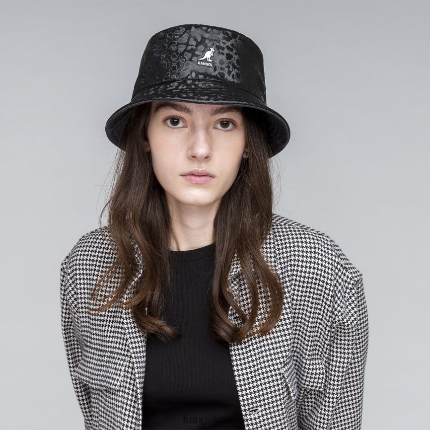 VF8024674 musta sukupuolineutraali Kangol kohokuvioitu käännettävä ämpäri Lisätarvikkeet